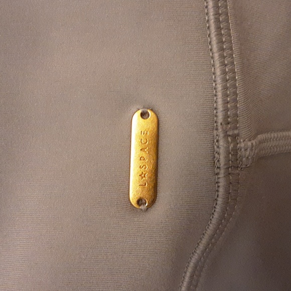 L*Space - Leggings & Top - Picture 15 of 17